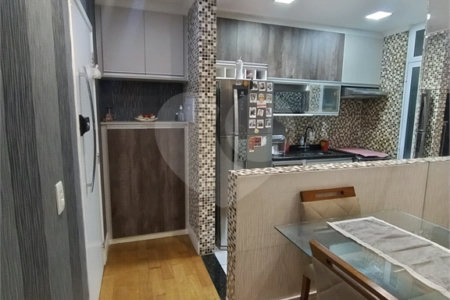 Apartamento à venda com 3 quartos, sendo 1 suíte, em Umuarama, Osasco, SP