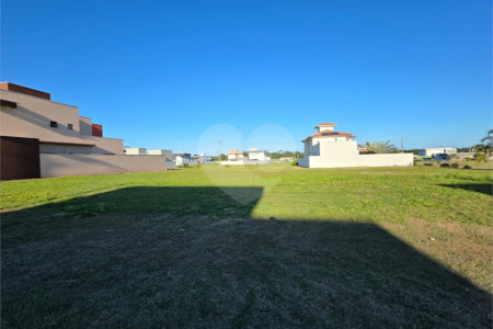 Terreno à venda em Ogiva, Cabo Frio, RJ
