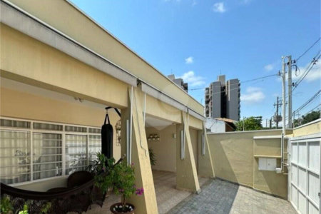 Casa Térrea à venda com 4 quartos, sendo 1 suíte, no Brasil, Itu, SP