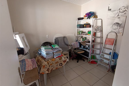 Casa à venda com 3 quartos, sendo 1 suíte, em Vila Rosa, Itapetininga, SP