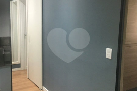 Apartamento à venda com 3 quartos em Vila dos Remédios, São Paulo, SP