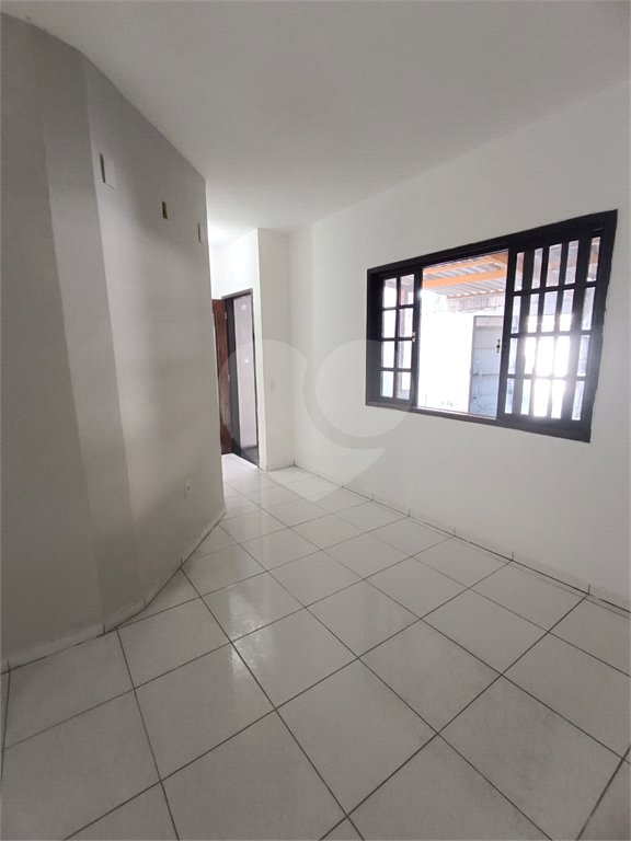 Casa à venda com 2 quartos em Parque Morumbi, Mogi das Cruzes, SP