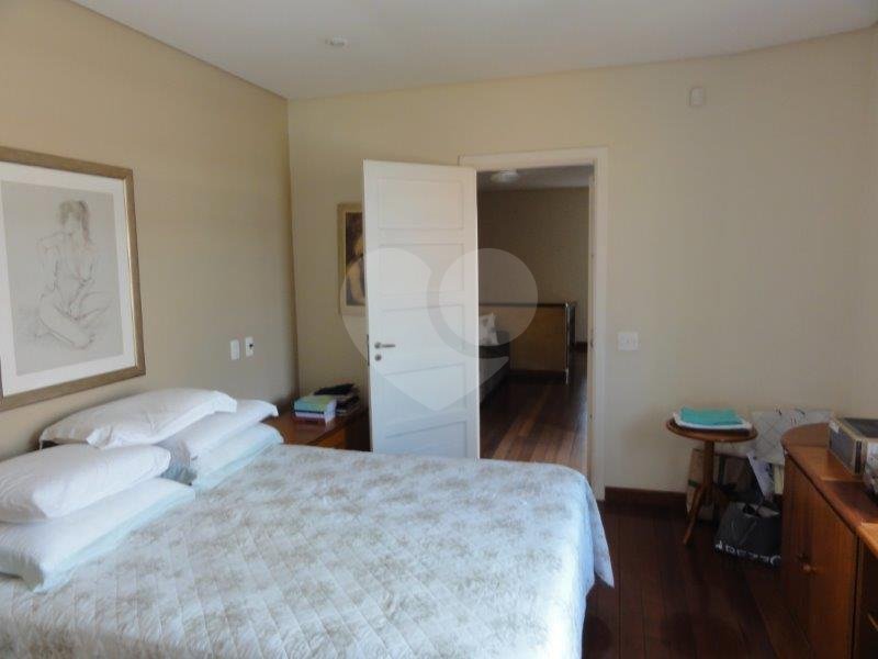 Sobrado à venda com 3 quartos, sendo 1 suíte, em Jardim São Paulo(zona Norte), São Paulo, SP