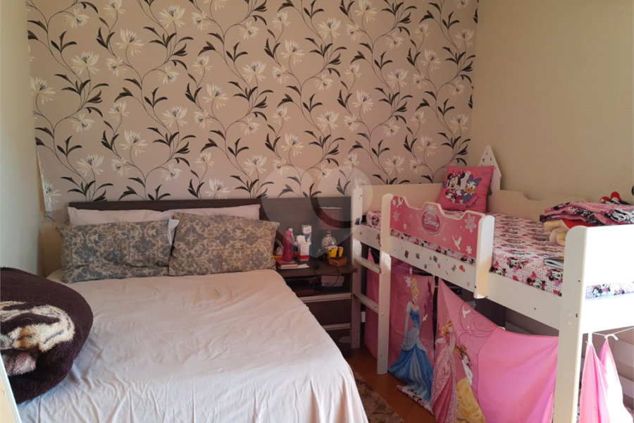 Sobrado à venda com 2 quartos, sendo 1 suíte, em Tremembé, São Paulo, SP