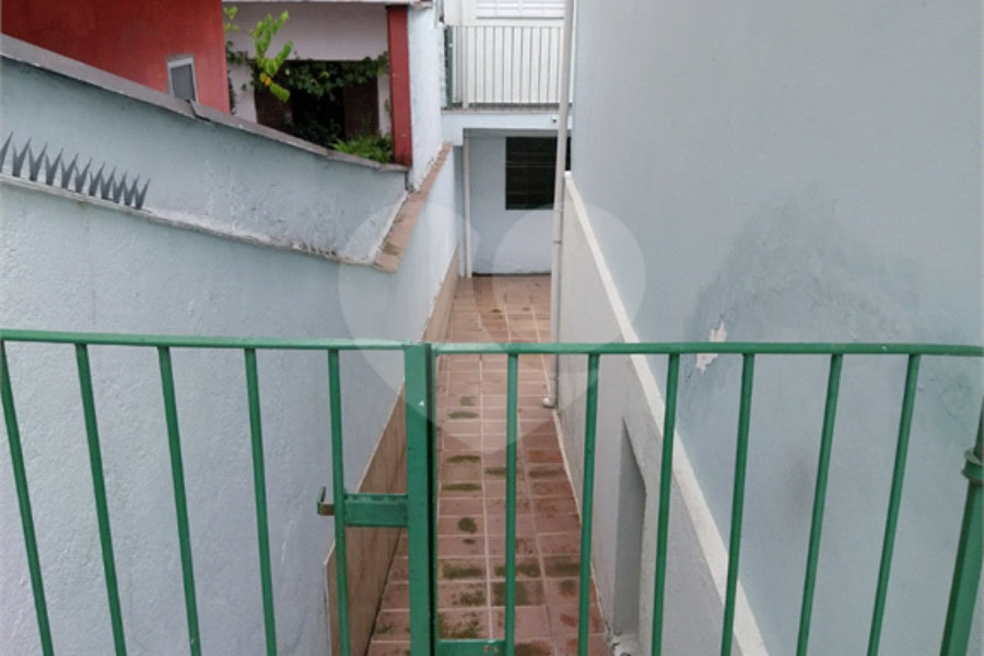 Sobrado à venda com 3 quartos, sendo 1 suíte, em Tremembé, São Paulo, SP