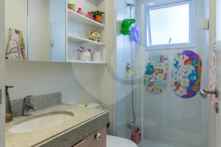 Apartamento à venda com 3 suítes em Alto da Lapa, São Paulo, SP