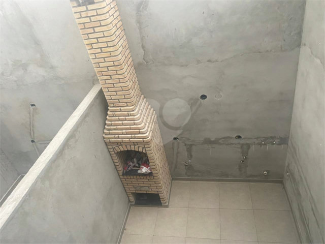 Sobrado à venda com 3 quartos, sendo 1 suíte,  em Campo Grande, São Paulo, SP