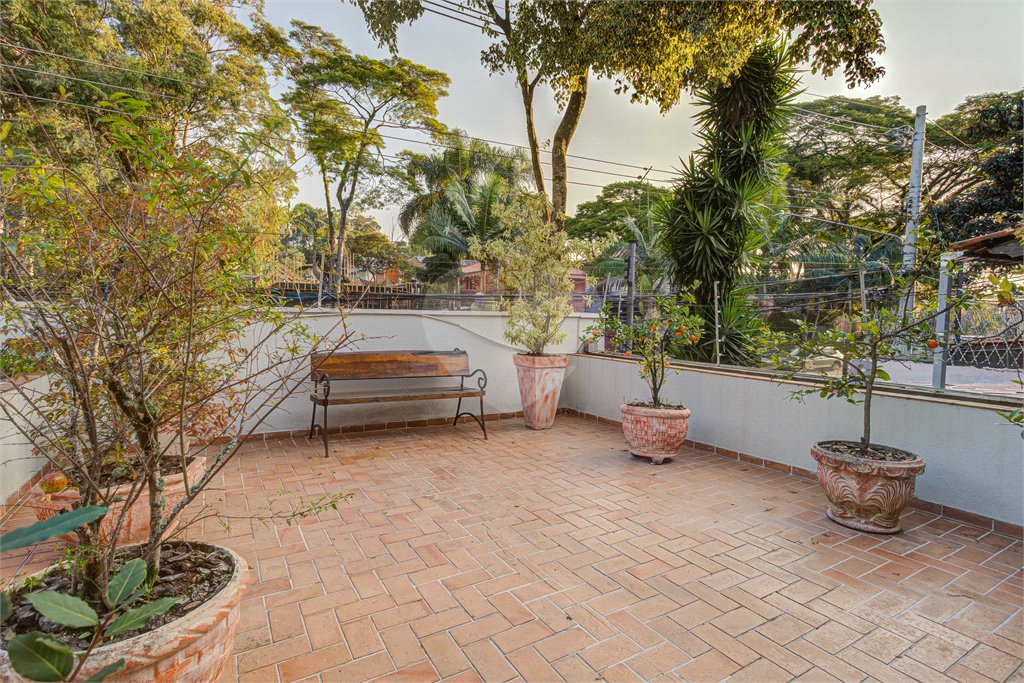 Casa à venda com 3 suítes em Alto da Boa Vista, São Paulo, SP