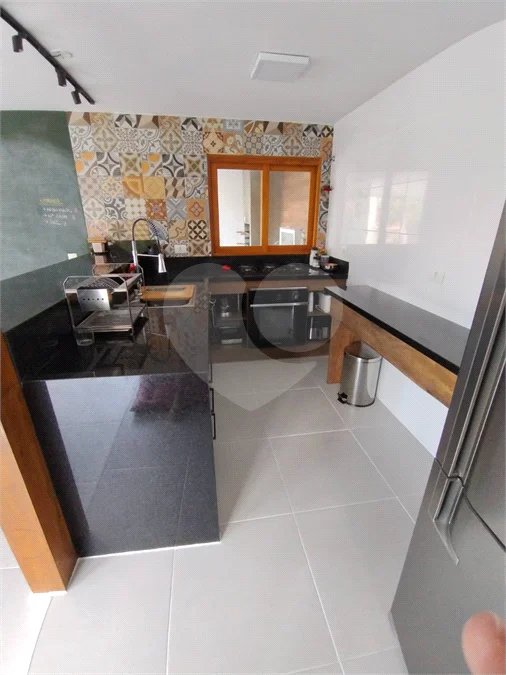 Casa à venda ou para alugar com 3 quartos, sendo 1 suíte, no condomínio Alpes da Cantareira, Mairiporã - SP