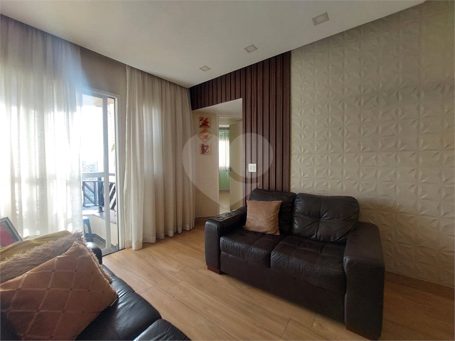 Apartamento à venda com 3 quartos, sendo 1 suíte, em Lapa, São Paulo, SP