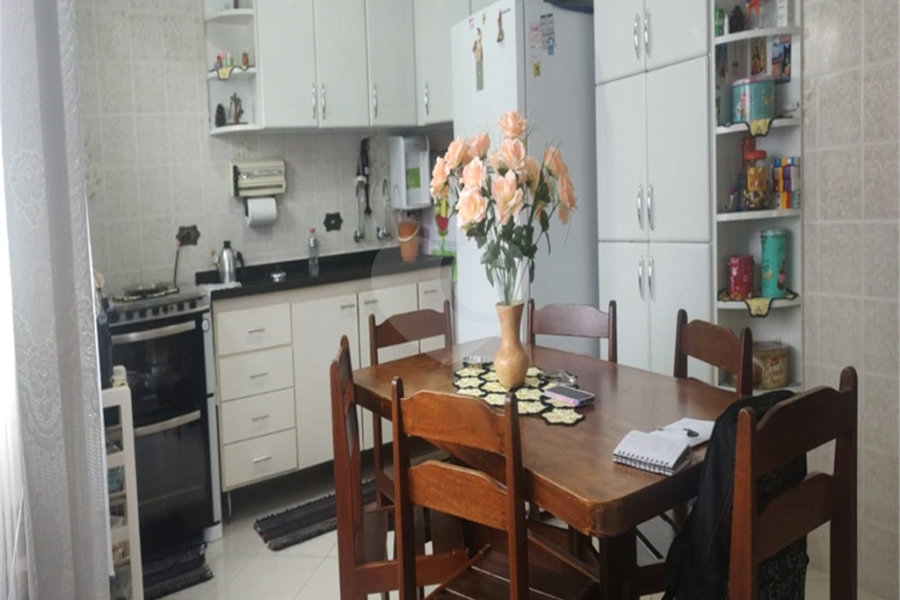 Casa à venda com 4 quartos, sendo 1 suíte, em Tremembé, São Paulo, SP