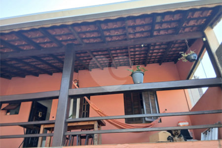 Casa Térrea à venda com 3 quartos, sendo 1 suíte, em Vila Pomar, Mogi das Cruzes, SP