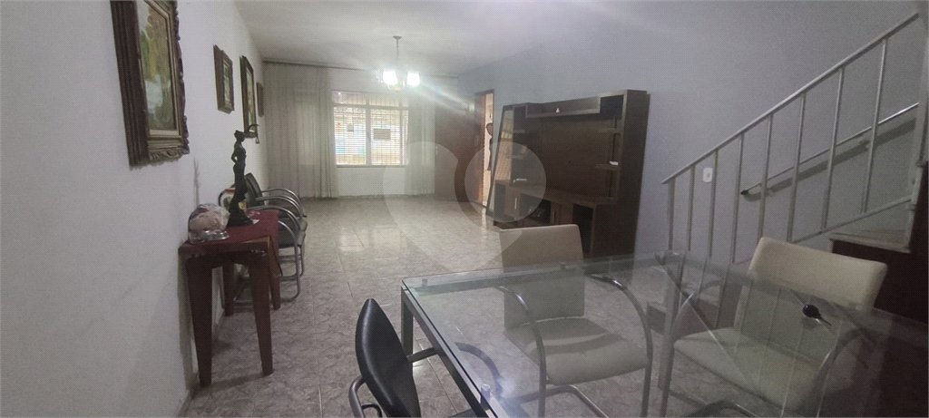 Casa à venda com 3 quartos, sendo 1 suíte,  em Jardim Vila Galvão, Guarulhos, SP