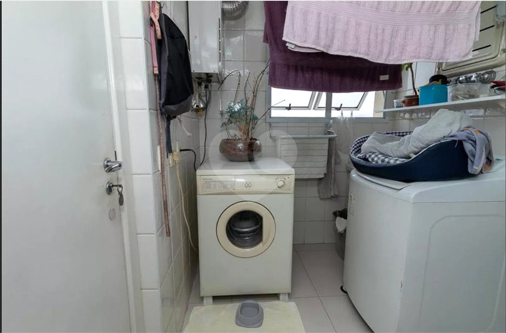 Apartamento à venda com 2 quartos, sendo 1 suíte, em Perdizes, São Paulo, SP