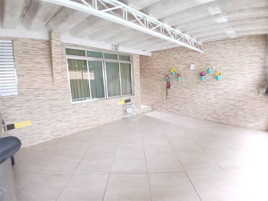 Casa à venda com 3 quartos, sendo 1 suíte, em Vila Rica, São Paulo, SP