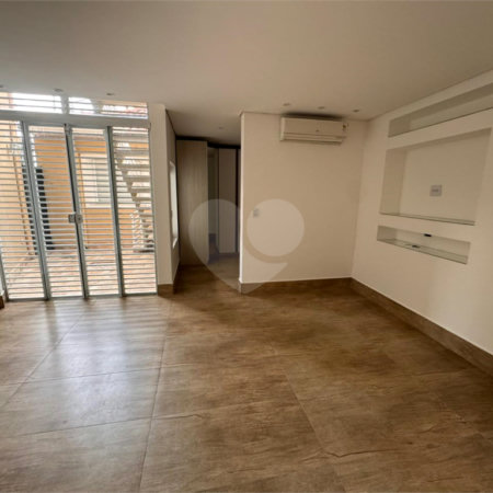 Casa à venda com 2 suítes em Jardim Tranqüilidade, Guarulhos, SP