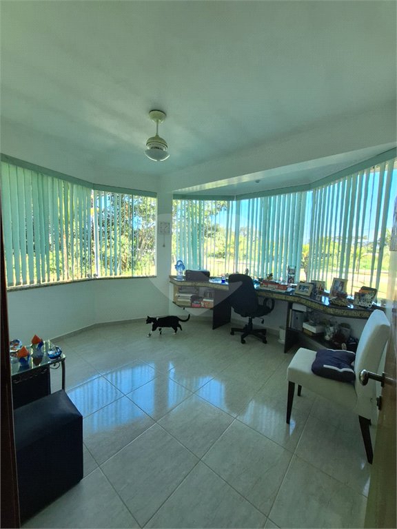 Casa à venda com 4 suítes no condomínio Bougainville, Peruíbe - SP