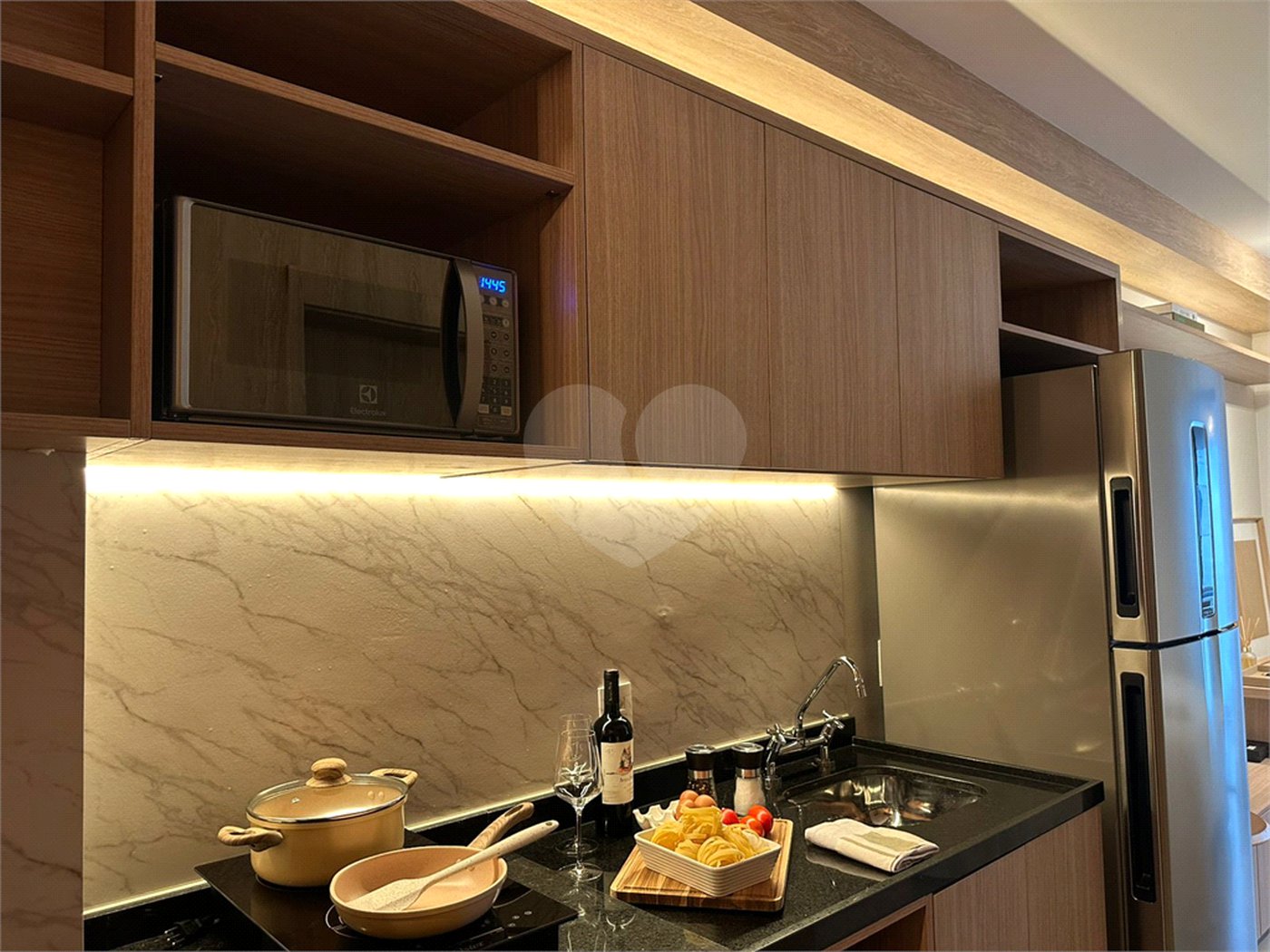 Apartamento à venda ou para alugar com 1 suíte em Pinheiros, São Paulo, SP