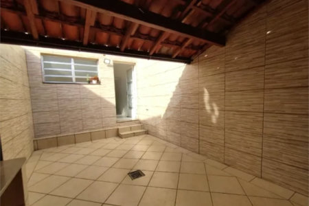 Sobrado à venda com 3 quartos, sendo 1 suíte, em Jardim Ester, São Paulo, SP