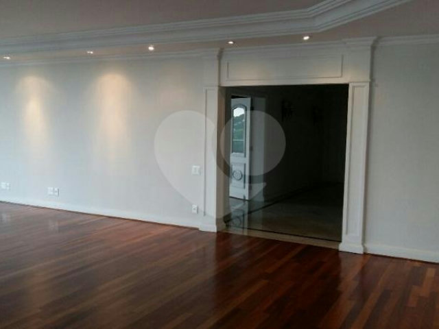 Apartamento à venda com 4 suítes em Alto da Boa Vista, São Paulo, SP