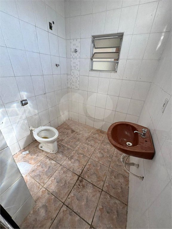 Casa à venda com 4 quartos em Jardim Casa Branca, Suzano, SP