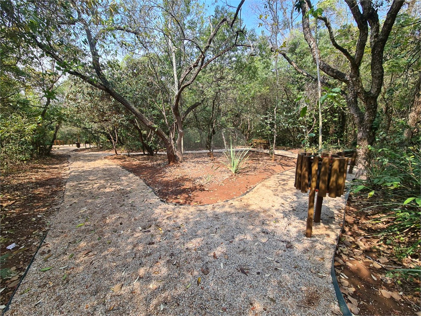 Casa à venda com 3 suítes no condomínio Vila do Bosque, Sorocaba - SP