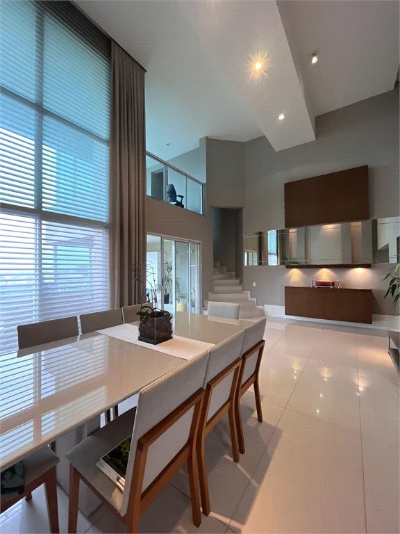 Apartamento à venda com 4 suítes em Jardim Morumbi, São Paulo, SP
