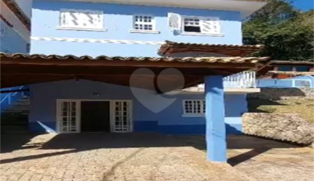 Casa à venda com 4 quartos, sendo 2 suítes,  no condomínio Res Jardim Itatinga, São Paulo - SP