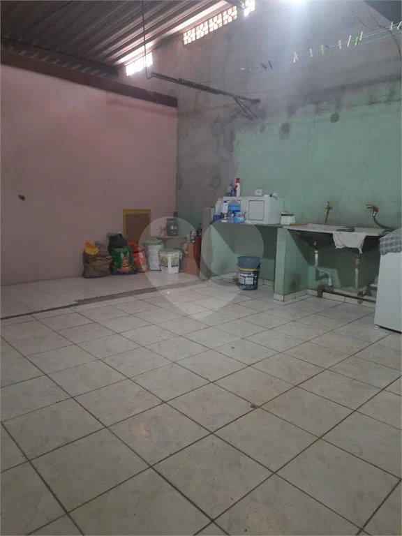 Sobrado à venda com 4 quartos, sendo 1 suíte, em Tremembé, São Paulo, SP