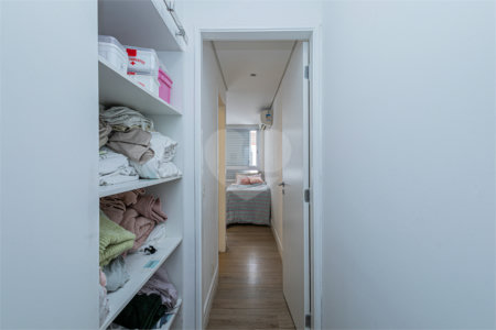 Casa à venda com 4 suítes no condomínio Bauhaus Village, São Paulo - SP