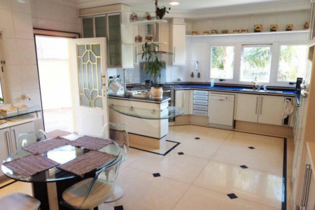 Casa à venda com 5 suítes em Jardim Leonor, São Paulo, SP