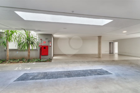 Casa à venda com 4 suítes no condomínio Edifício Jade, São Paulo - SP