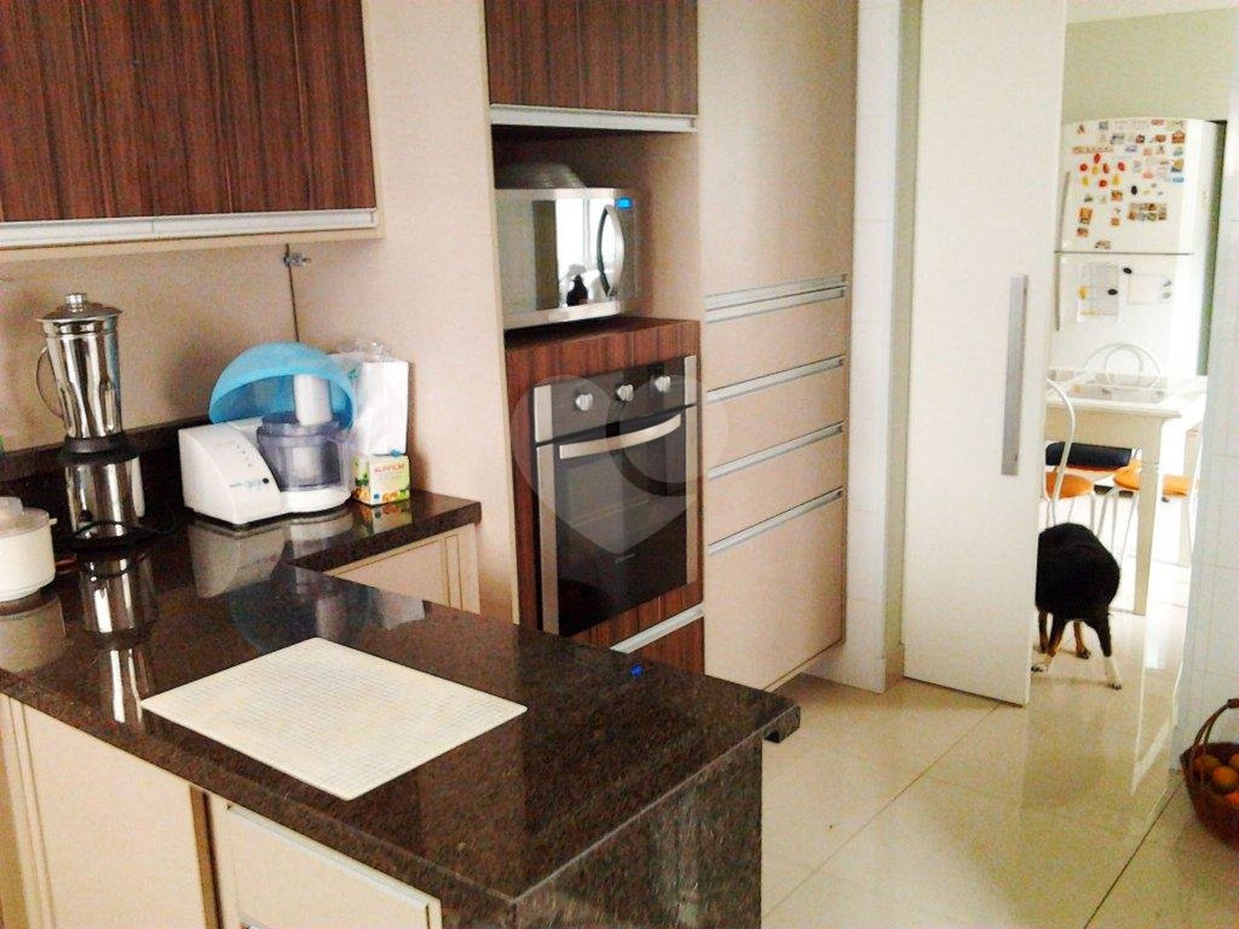 Sobrado à venda com 4 quartos, sendo 1 suíte, em Alto da Boa Vista, São Paulo, SP