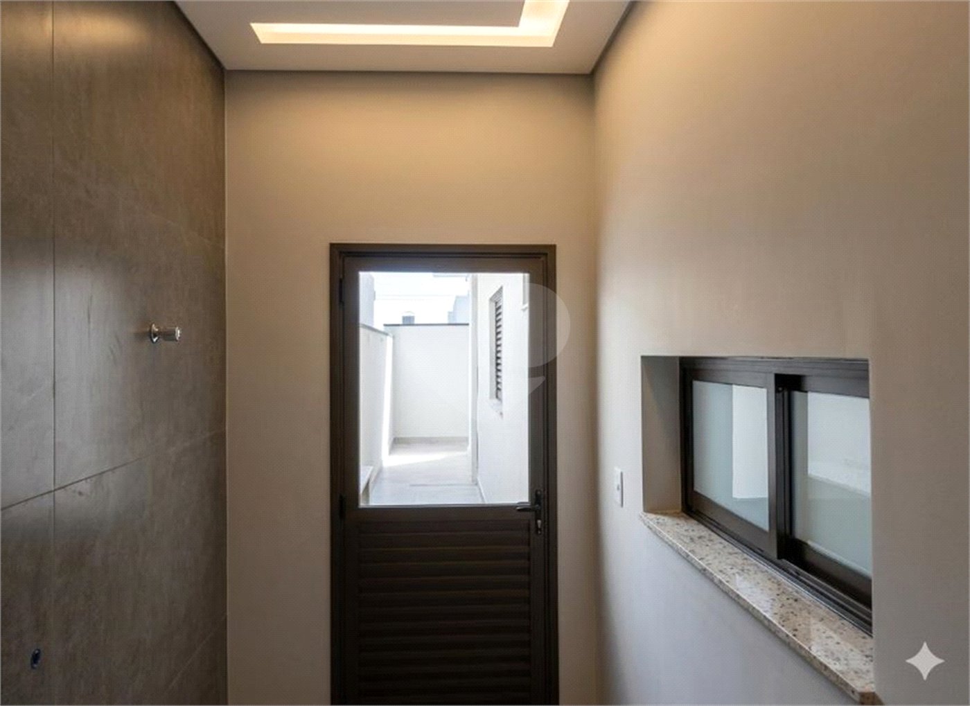 Casa Térrea à venda com 3 quartos, sendo 2 suítes, em Recanto das Primaveras I, Boituva, SP