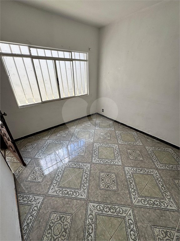 Casa à venda com 2 quartos, sendo 1 suíte, em Vila Augusta, Guarulhos, SP