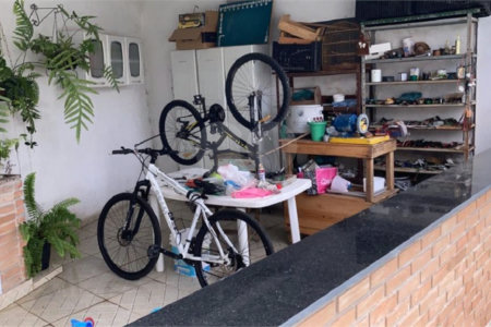 Casa à venda com 3 quartos em Morro do Algodão, Caraguatatuba, SP