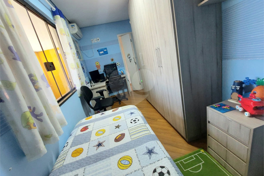 Sobrado à venda com 3 quartos, sendo 1 suíte, em Jaraguá, São Paulo, SP