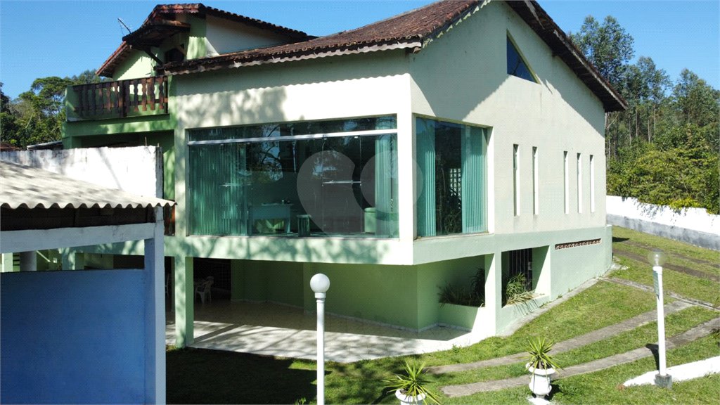 Sítio à venda com 8 quartos, sendo 4 suítes, em Boa Vista, Mogi das Cruzes, SP