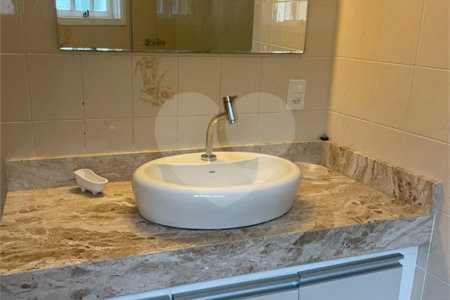 Casa à venda com 3 quartos, sendo 2 suítes,  no condomínio São Joaquim, Vinhedo - SP