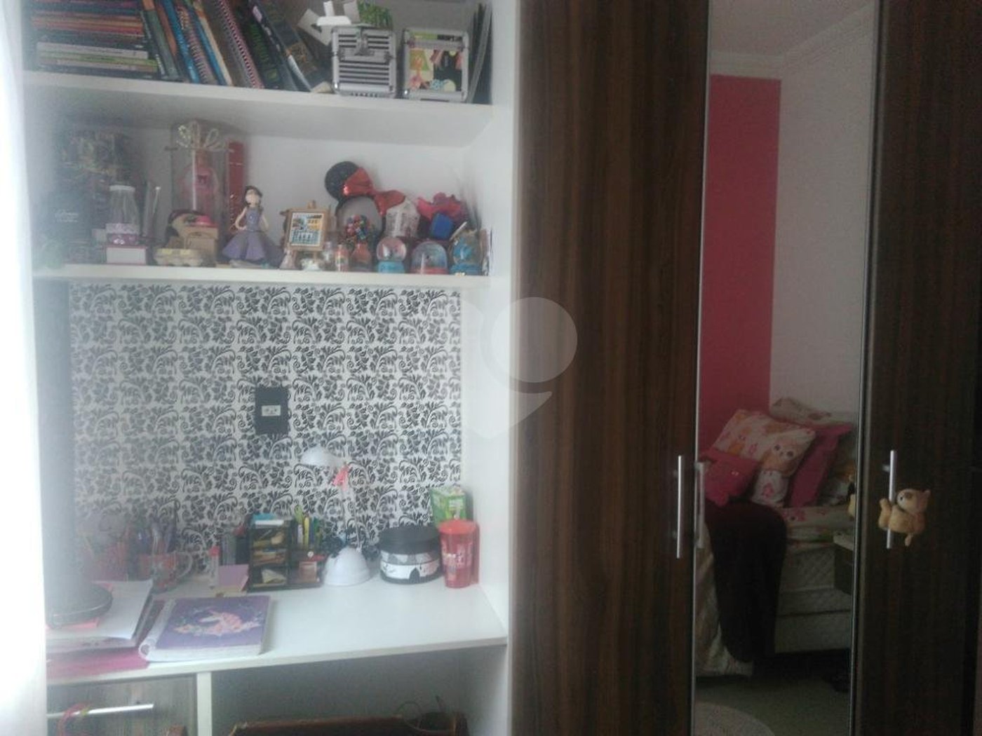 Casa à venda com 3 quartos, sendo 1 suíte,  no condomínio Algarve Residencial, São Paulo - SP