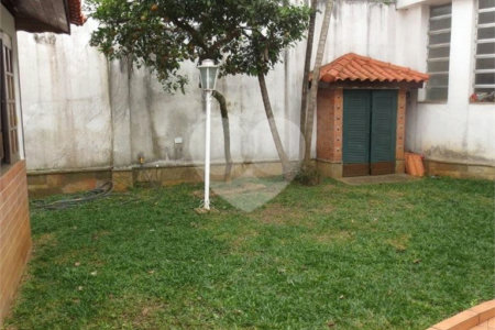 Sobrado à venda com 3 quartos, sendo 1 suíte, em Planalto Paulista, São Paulo, SP