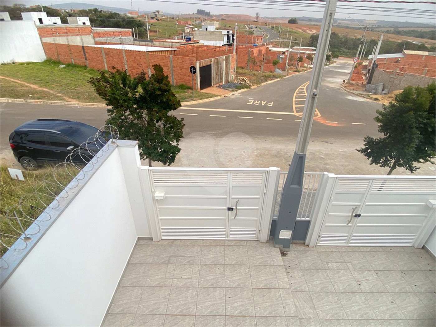 Casa à venda com 2 quartos, sendo 1 suíte, em Loteamento Parque Santa Cristina, Sorocaba, SP