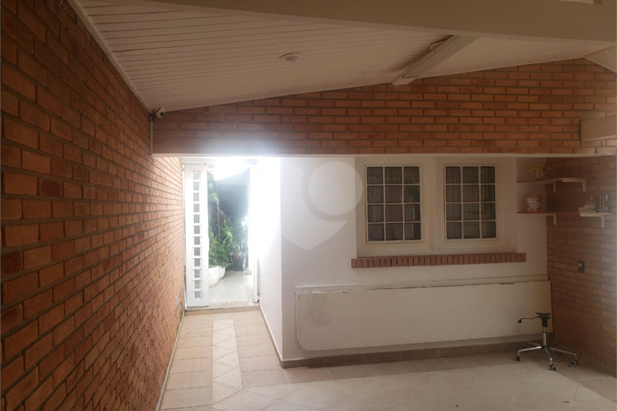 Sobrado à venda com 4 quartos, sendo 2 suítes,  em Tremembé, São Paulo, SP
