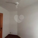Apartamento à venda com 3 quartos, sendo 1 suíte,  em Lagoa, Rio de Janeiro, RJ