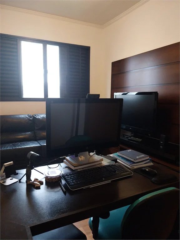 Apartamento à venda com 4 quartos, sendo 1 suíte, em Vila Ipojuca, São Paulo, SP