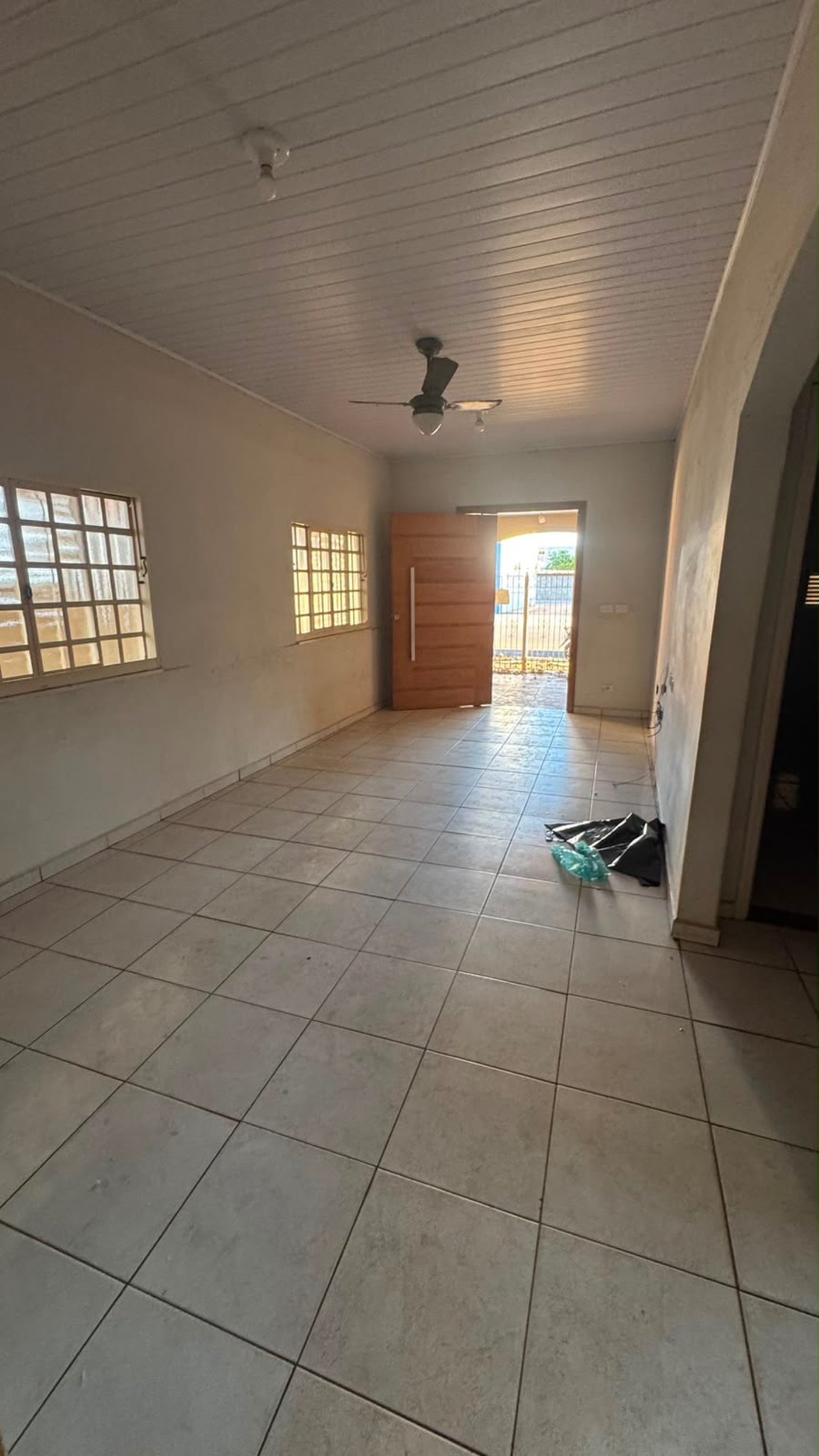 Casa à venda com 3 quartos, sendo 1 suíte,  em Nossa Senhora Aparecida, Três Lagoas, MS