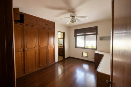 Casa com 5 dormitórios para alugar, 250 m² por R$ 10.630,00 - Ponta da Praia - Santos/SP