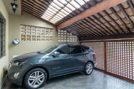 Casa à venda com 3 quartos, sendo 1 suíte,  em Parque Colonial, São Paulo, SP