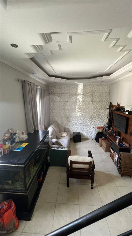 Casa de Vila à venda com 3 quartos em Vila Curuçá, São Paulo, SP