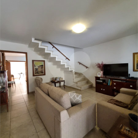 Casa à venda com 3 quartos, sendo 1 suíte, em Jardim Franca, São Paulo, SP